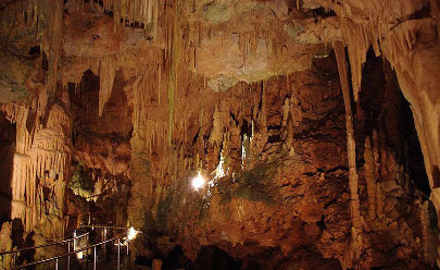 Пещера Дирос